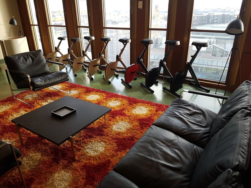 Schreibtischfahrrad - Deskbike| worktainer.de