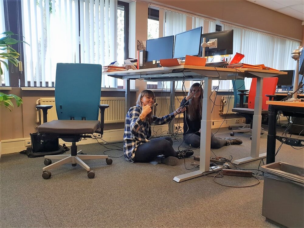 H&ouml;henverstellbarer Schreibtisch SteelForce 470 | worktrainer.de| gesundes und aktives Arbeiten | verbesserte Konzentrati