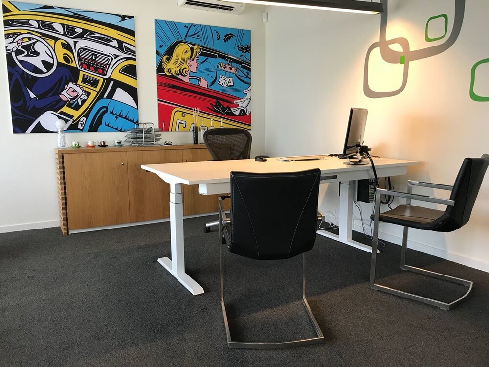 H&ouml;henverstellbarer Schreibtisch SteelForce 670 | Sitzen und stehen Sie gesund auf unserem ergnonomischen Schreibtisch| e