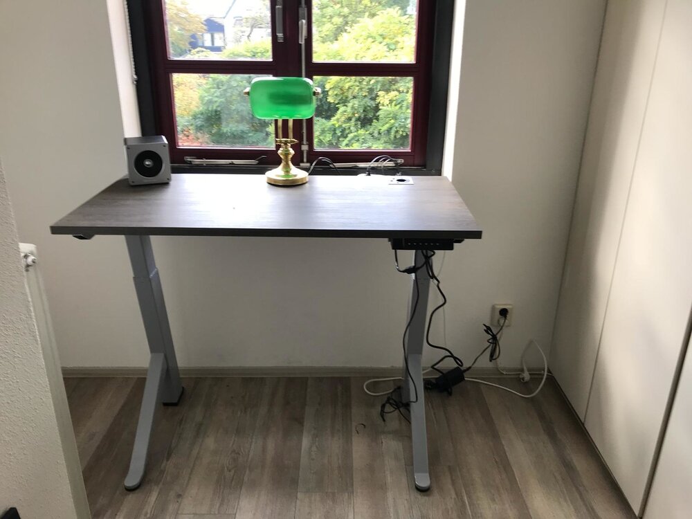 Sitz-Steh-Schreibtisch Y-Desk Bleiben Sie fit mit unseren ergonomische h&ouml;henverstellbare Schreibtische | Worktrainer.de