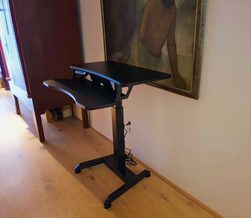 Updesk High H&ouml;henverstellbarer Schreibtisch | Worktrainer.de