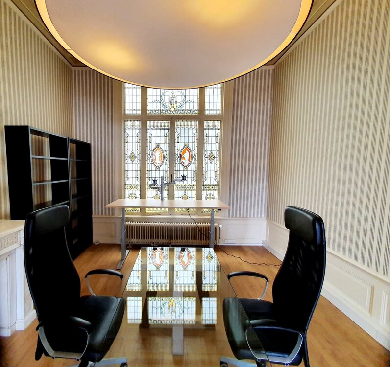 H&ouml;henverstellbarer Schreibtisch SteelForce 670 | Sitzen und stehen Sie gesund auf unserem ergnonomischen Schreibtisch| e