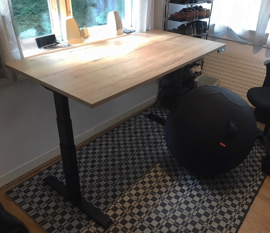 H&ouml;henverstellbarer Schreibtisch SteelForce 670 | Sitzen und stehen Sie gesund auf unserem ergnonomischen Schreibtisch| e