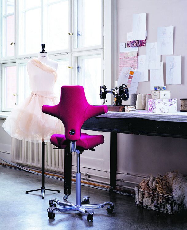 H&Aring;G Capisco - B&uuml;rostuhl mit Sattelsitz | Worktrainer.de