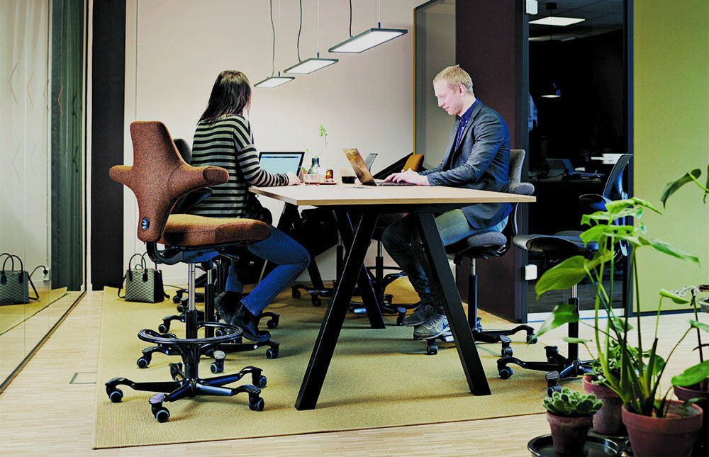 H&Aring;G Capisco - B&uuml;rostuhl mit Sattelsitz | Worktrainer.de