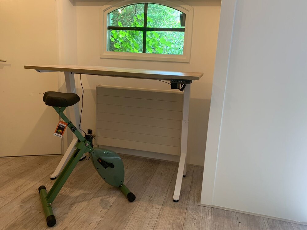 Sitz-Steh-Schreibtisch Y-Desk Bleiben Sie fit mit unseren ergonomische h&ouml;henverstellbare Schreibtische | Worktrainer