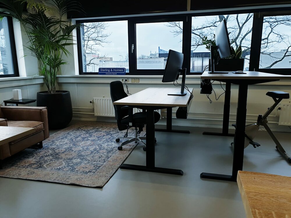 H&ouml;henverstellbarer Schreibtisch SteelForce 670 | Sitzen und stehen Sie gesund auf unserem ergnonomischen Schreibtisch| e