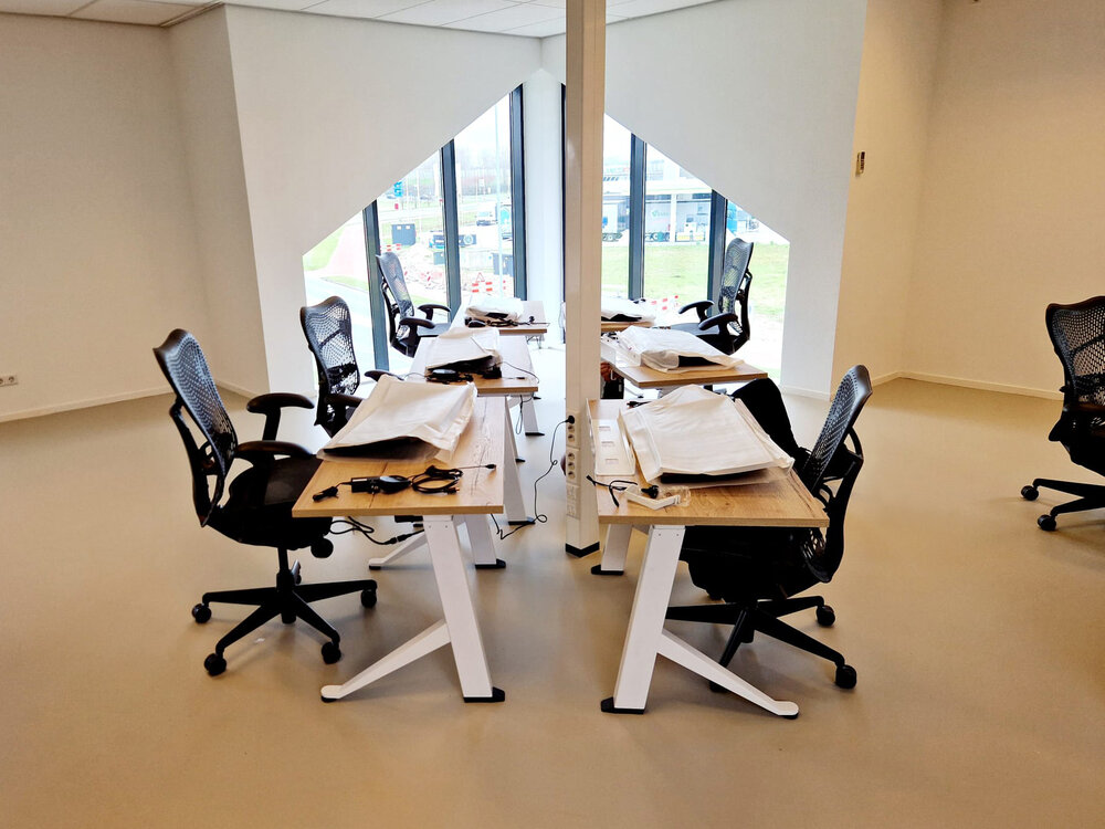 Sitz-Steh-Schreibtisch Y-Desk Bleiben Sie fit mit unseren ergonomische h&ouml;henverstellbare Schreibtische | Worktrainer