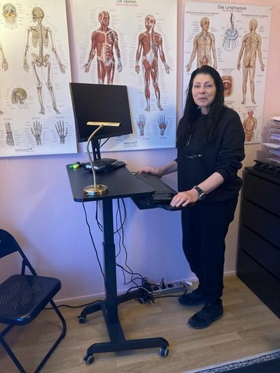 Updesk High H&ouml;henverstellbarer Schreibtisch | Worktrainer.de