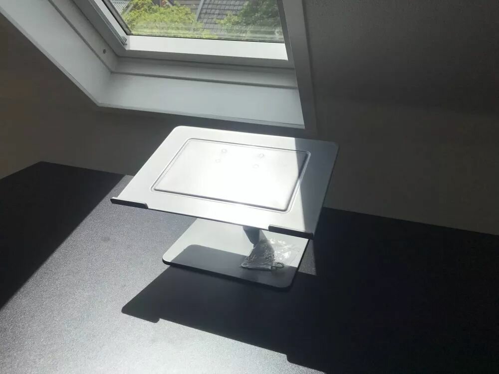Laptophalter  Laptoperh&ouml;hung, Erh&ouml;hung, Computerhalter worktrainer.de