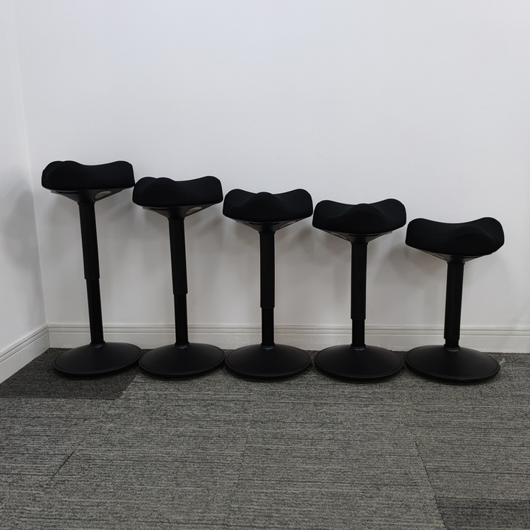 Jiggle | Sitz-Steh Balance Hocker