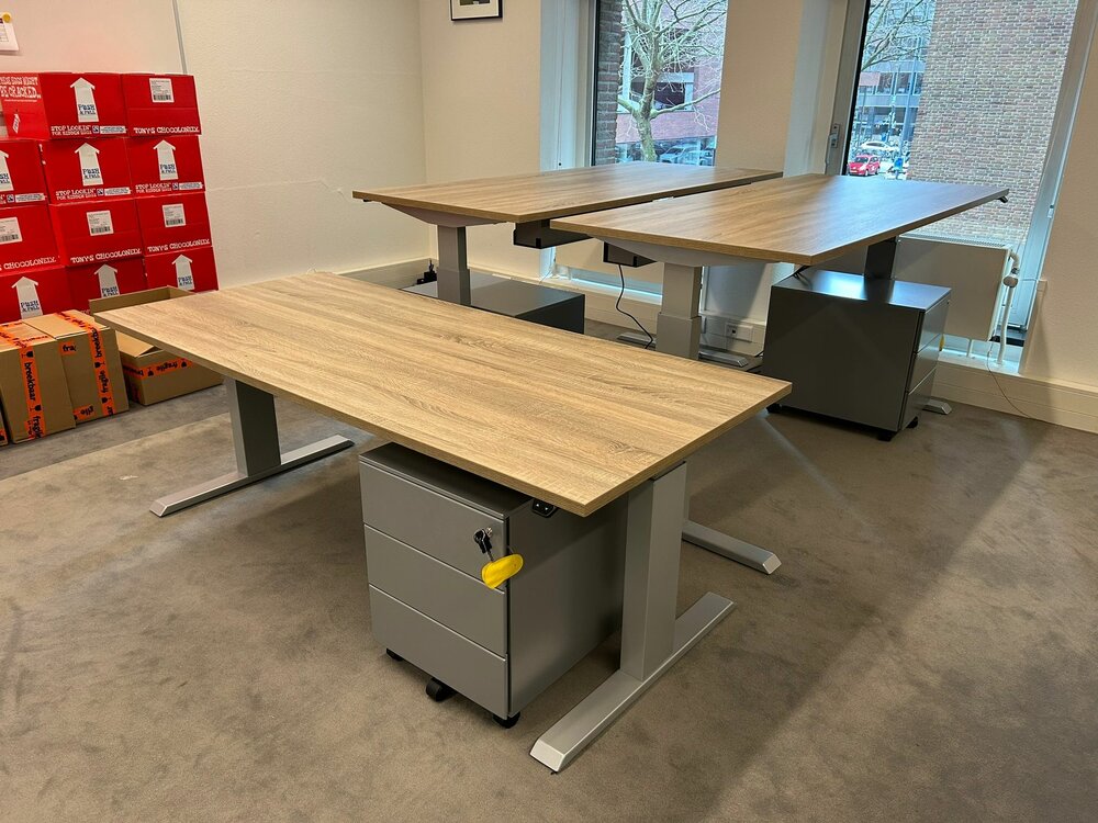 14N-serie hellgrau Rollw&uuml;rfel bei Schreibtische | Worktrainer.de