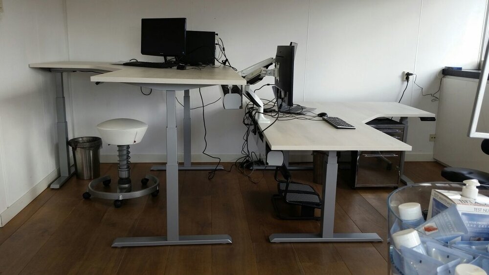 Aeris Swopper Cura | H&ouml;henverstellbarer Hocker