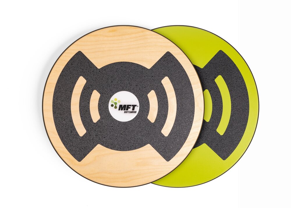 Fitdisc Balanceboard| worktrainer.de|stehen| Abwechslung| Gesund| Gleichgewicht| K&ouml;rperhaltung| Beinmuskulatur|R&amp