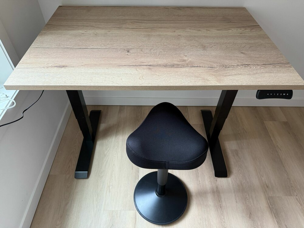 Jiggle | Sitz-Steh Balance Hocker