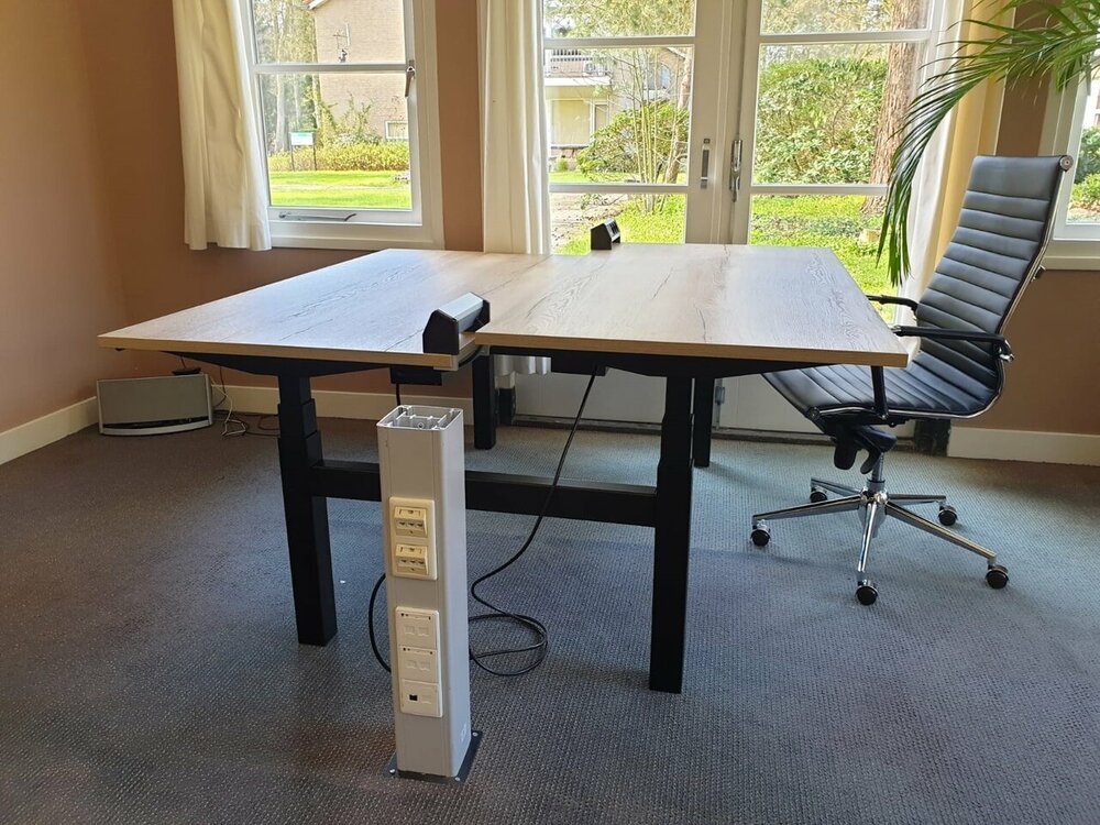 SteelForce 670 Duo | H&ouml;henverstellbarer Doppelschreibtisch