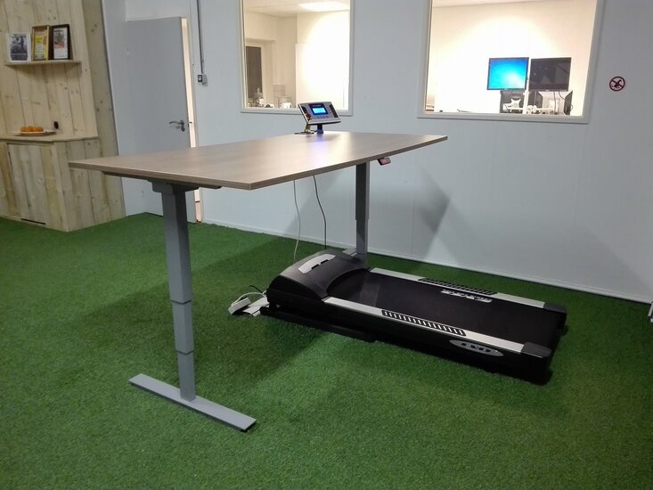 Walkdesk XL| Laufband| Bewegung am Arbeitsplatz