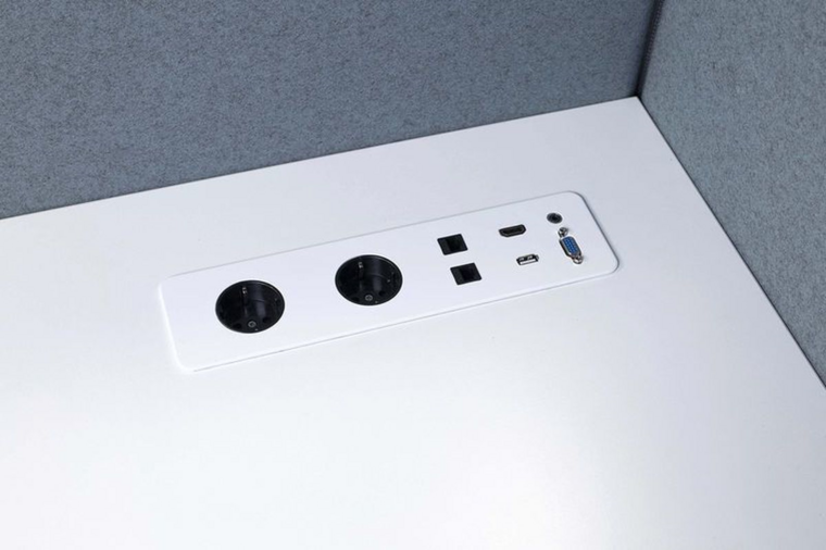 Table Top | Evoline-Einbau-Tischmodul| Stromversorgung| Steckdosen| aufgeräumter Arbeitsplatz|worktrainer.de