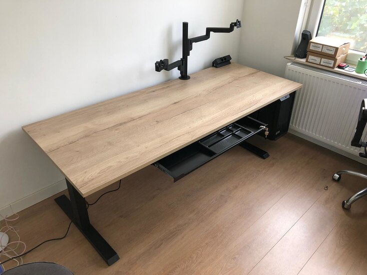 Desk 2 – Bachmann| Steckdosenleiste| worktrainer| Mehrfachstecker