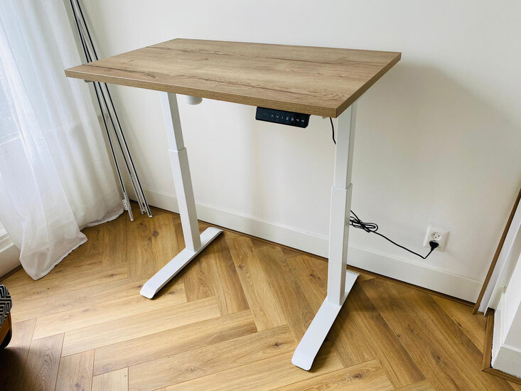 Kleiner Höhenverstellbarer Schreibtisch StudyDesk | Ergonomisch arbeiten | Worktrainer.de