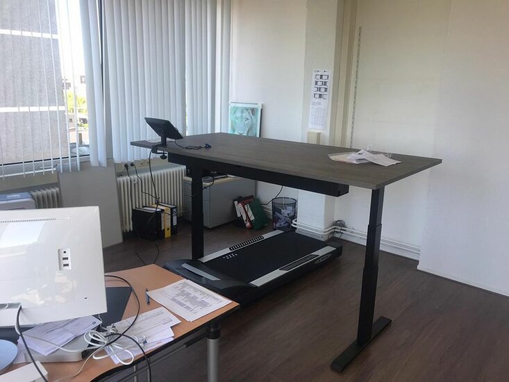 Walkdesk XL| Laufband| Bewegung am Arbeitsplatz