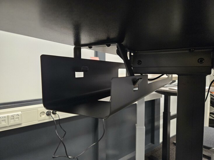 Updesk High Elektrisch | Kleiner Höhenverstellbarer Schreibtisch 