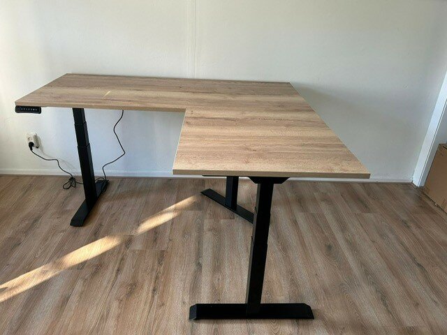 Updesk Eck | Höhenverstellbarer Eckschreibtisch