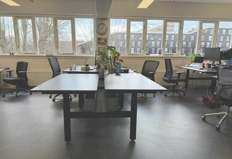 Honmove Duo Sitz-Steh-Schreibtisch| Wechseln Sie das Stehen und Sitzen reglmäßig ab  | Worktrainer.de