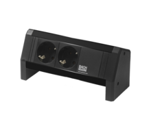 Desk 1 - Bachmann| worktrainer| worktrainer.de| Steckdose| Steckdosen| einfacher Zugriff| Steckdosen am Schreibtisch | Einbau