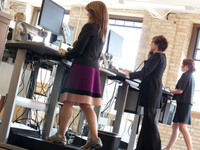 Volkskrant - Weg mit dem Bürostuhl