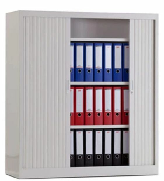 Rollladenschrank 135 x 120 cm