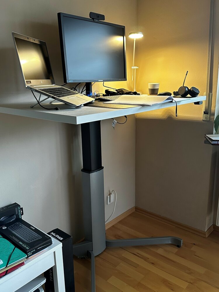 Conset 501/19 | Höhenverstellbarer Schreibtisch