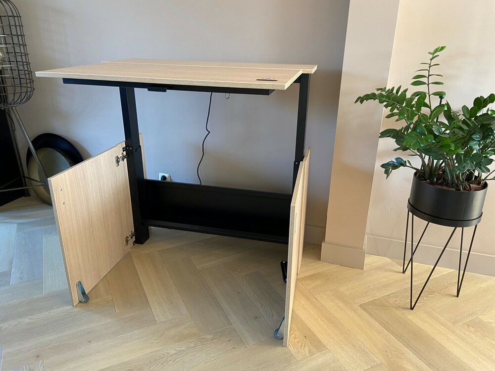 HomeFit | Faltbarer Höhenverstellbarer Schreibtisch im Schrank