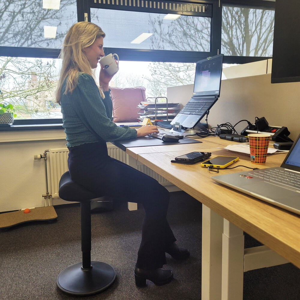 Jiggle | Höhenverstellbarer Balance-Hocker