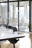 Tischblende – Plexiglas| worktrainer| Privatsphäre 
