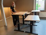 Sitz-Steh-Schreibtisch AluForce 140 - Handkurbel| Manuell verstellbarer Sitz-Steh-Schreibtisch | Gesund und aktiv arbeiten