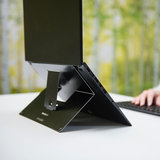 R-Go Riser Aufsteckbarer Laptopständer | Ergonomisch arbeiten Zubehör für Ihren Arbeitsplatz Worktrainer.d