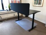 Schreibtisch-Schutzwand zum Aufstellen| worktrainer.de| Privatsphäre bei der Arbeit | verbesserte Konzentration