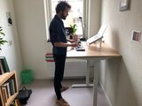 Kleiner Sitz-Steh-Schreibtisch StudyDesk | Ergonomisch arbeiten | Worktrainer.de