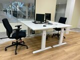 Höhenverstellbarer Schreibtisch AluForce 140 - Handkurbel| Manuell verstellbarer Sitz-Steh-Schreibtisch | Gesund und akt