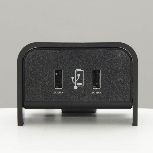 Chip on desk | Tischsteckdose